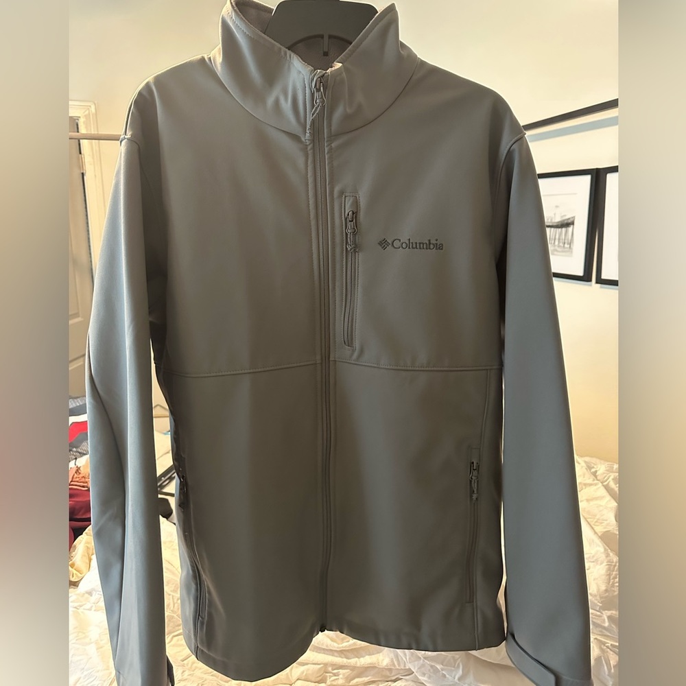 COLUMBIA JACKET MENS LARGE